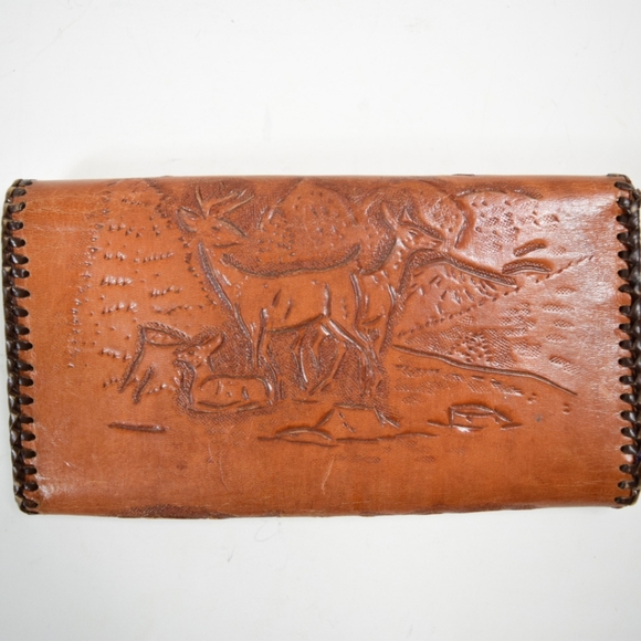 LEATHER TOOLED WALLET/CHECKBOOK HOLDER - Picture 3 of 6